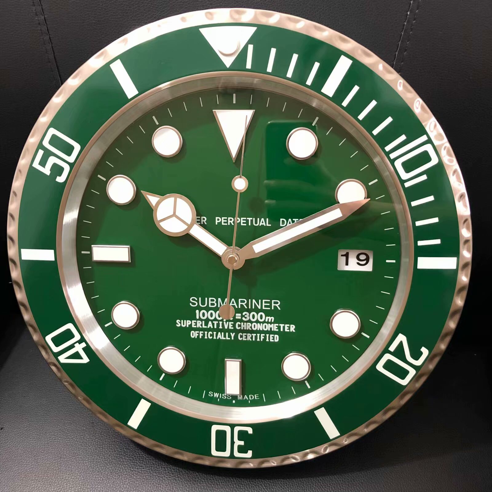 R SUB Wall Clocks Green Bezel with Luminous